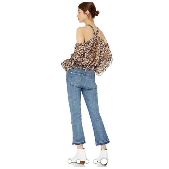 Guess | woman’s Leopard Print Cold-shoulder Top - Picture 3 of 5